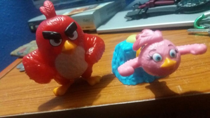 ¡¡OFERTA!! Juguetes Cajita Feliz McDonalds Angry Birds: Red y Stella