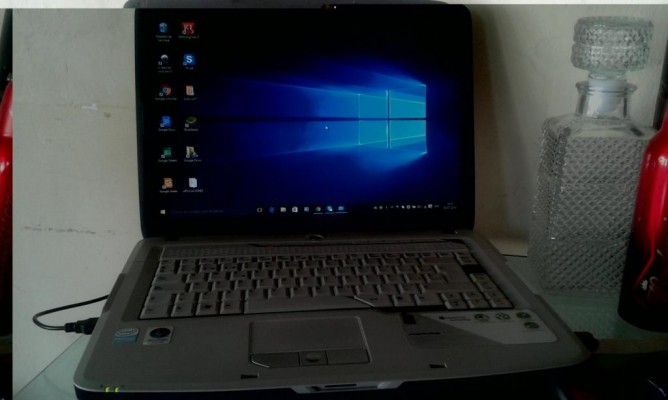 Vendo Laptop Accer Aspire 5715Z 15.4´
