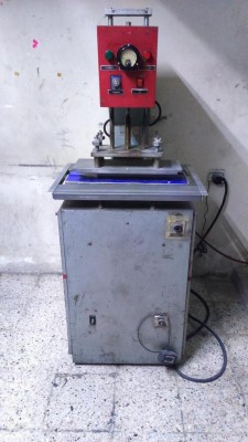 Máquina Termoselladora por Electrofrecuencia
