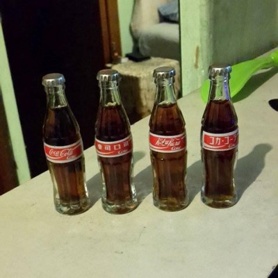 Botellas De Coca Cola En Diferentes Idiomas COLECCIONABLE