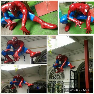 Spiderman Hombre araña Fibra de Vidrio