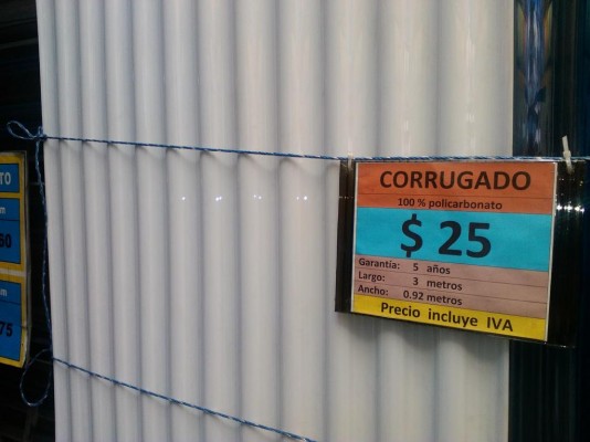 POLICARBONATO CORRUGADO TRANSLUCIDO $ 25 acrilico $ 35 alucobond $ 160